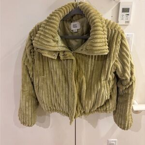 Urban Outfitters BDG Ribbed Puffer Jacket in Olive